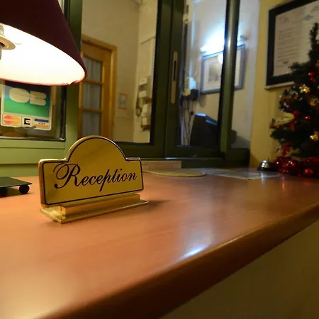 Montpellier Hotell Paris