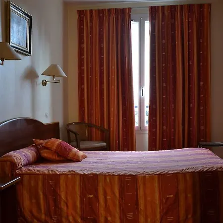 Hotell Montpellier Paris